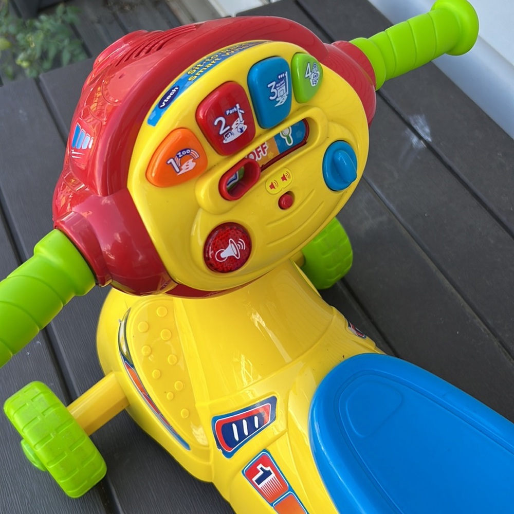 VEUC vtech sounds sit to race smart wheels ride on and push car toy - Picture 6 of 10